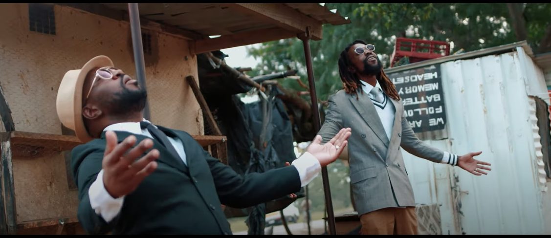 Jay Rox ft. Tbwoy – Ona Manje (Official Video)