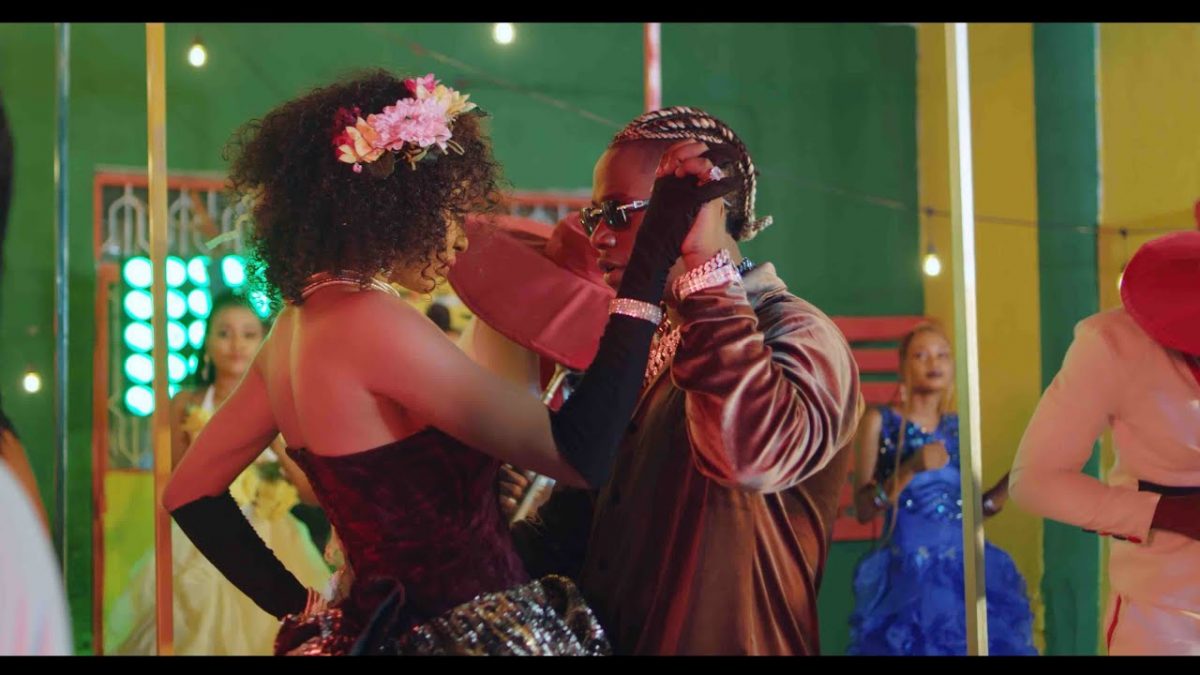 DOWNLOAD: Rayvanny - Baila Mp3