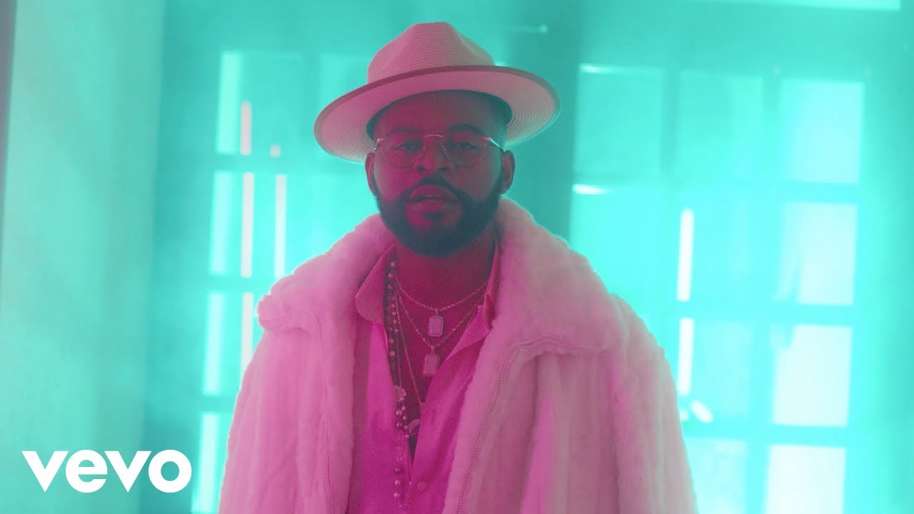Falz ft. Bontle Smith & Sayfar – Oga Falz