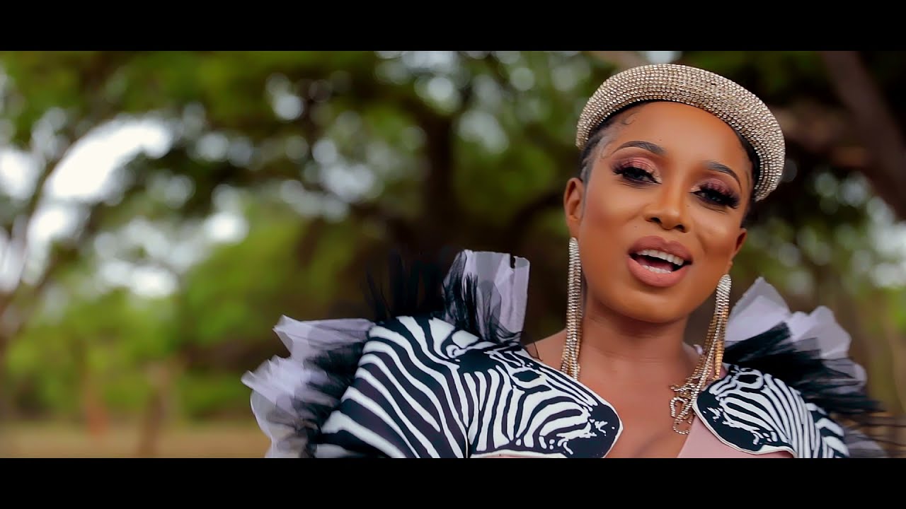Bombshell ft. Skales & Slapdee - Bad Gyal Loving