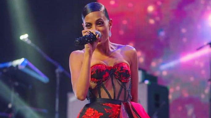 Salma Sky ft. Jay Rox - Tantule Mp3