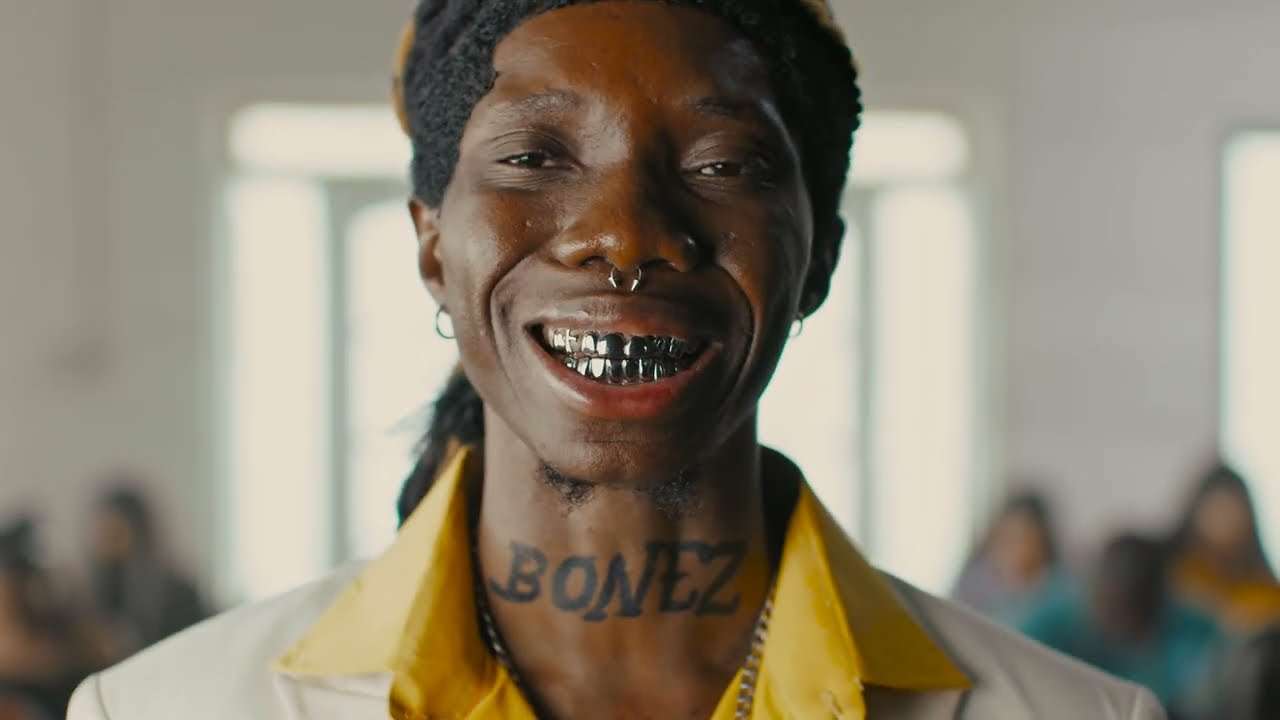 Blaqbonez - Back In Uni (Official Video)