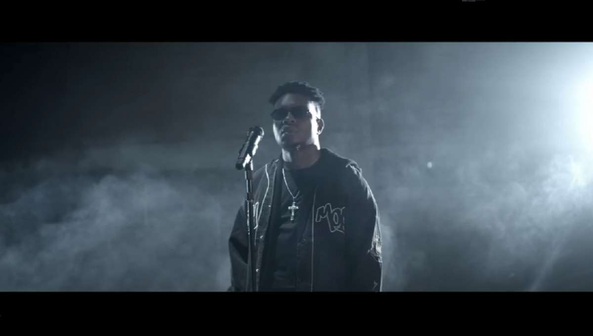 Bobby East – Hate Mail 2 (Performance Video)