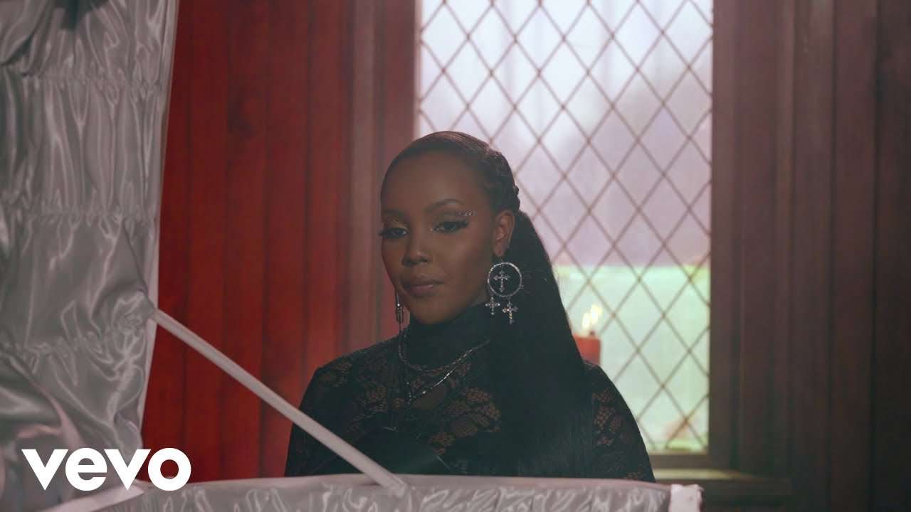 Nikita Kering' - On Yah (Official Video)