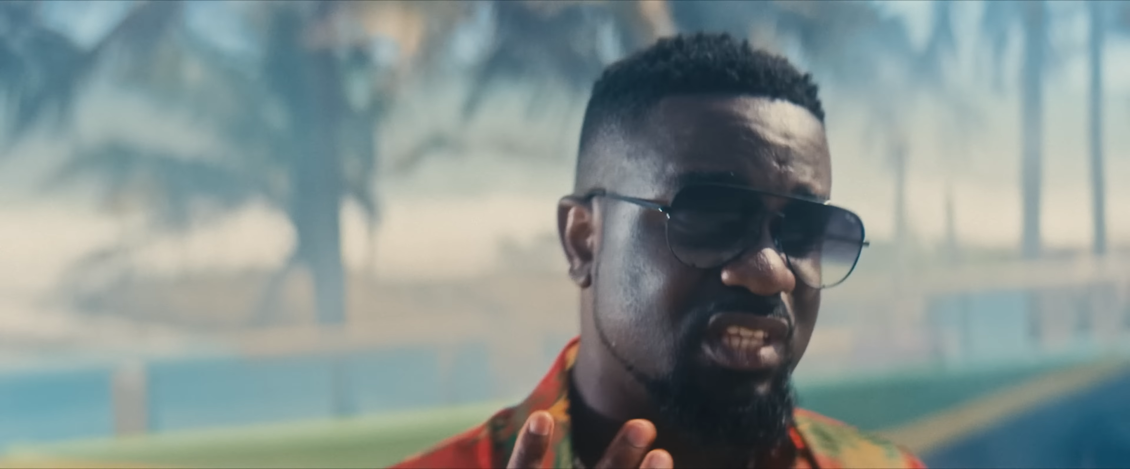 Bob Marley & The Wailers ft. Sarkodie - Stir It Up (Official Video)