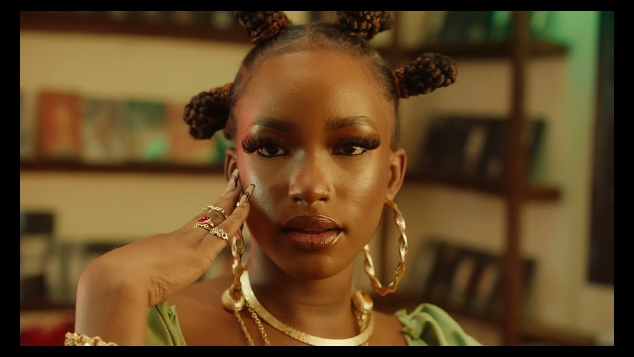 Zlatan ft. Young Jonn - Astalavista (Official Video)