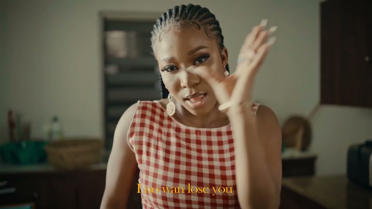 Oxlade – Incomplete (Visualized)