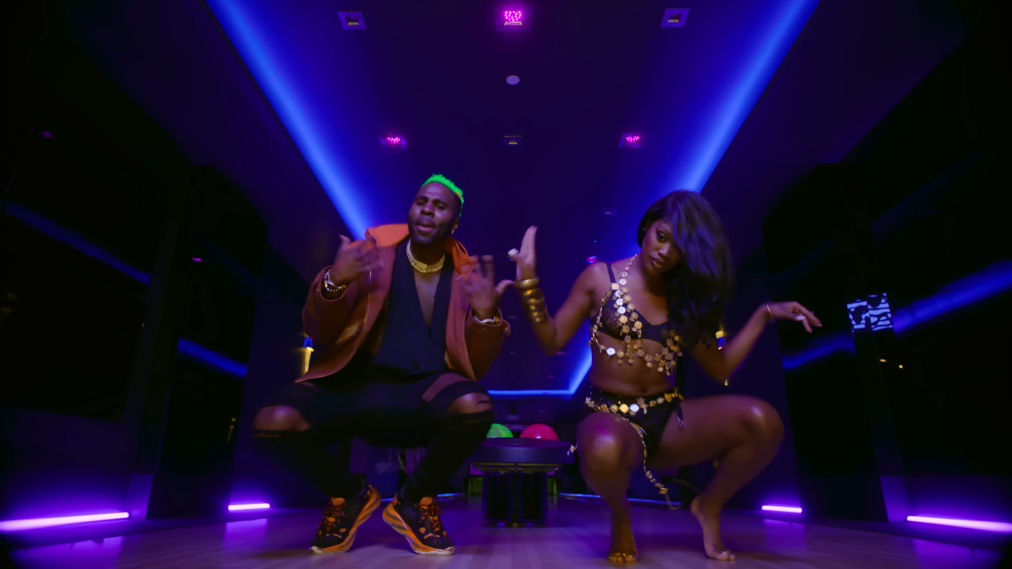 Bayanni ft. Jason Derulo - Ta Ta Ta Video