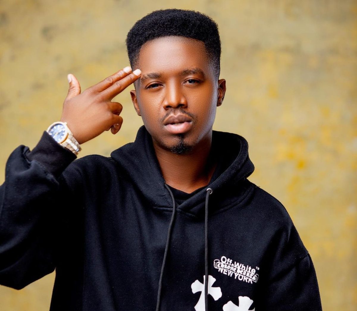 Chuzhe Int - King Is Born Mp3