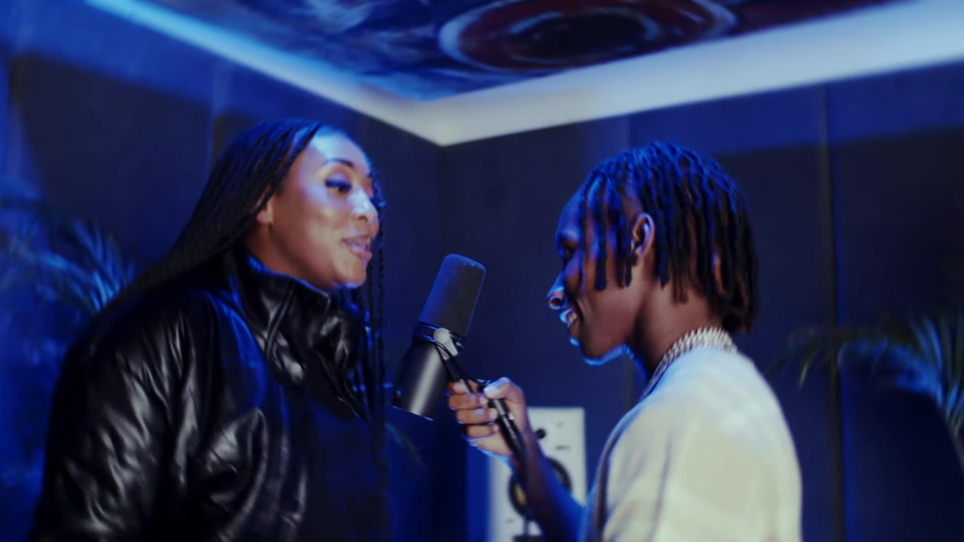 Mordecaii Zm Ft. Terry The Vocalist - Fire Video