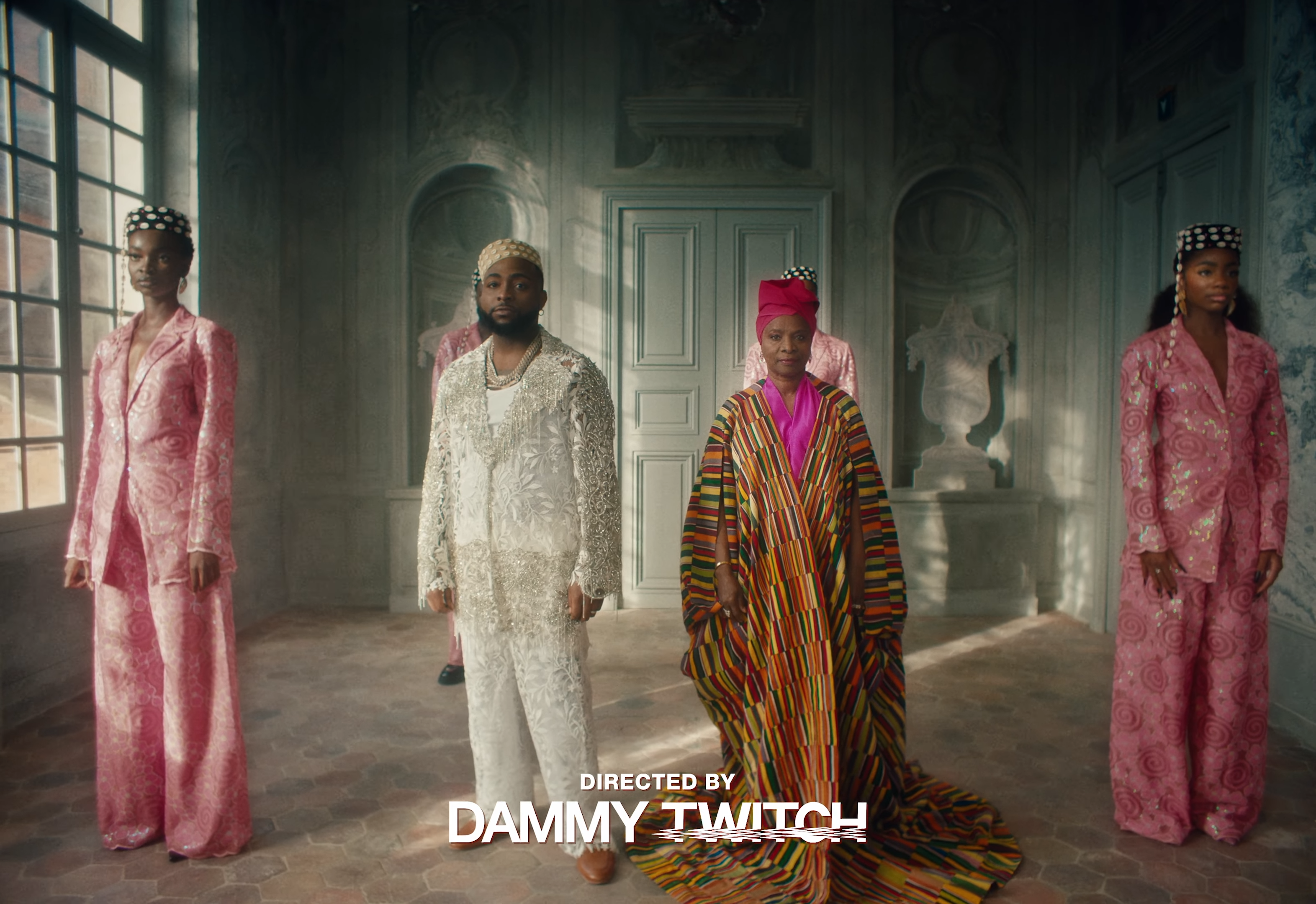Davido ft. The Cavemen & Angélique Kidjo - NA MONEY Video