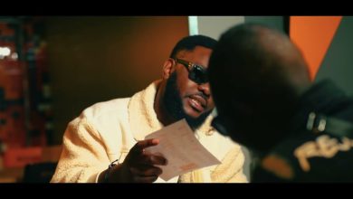 Miles Came Along ft. Slapdee & Daev Zm - Stinakule Navo Video