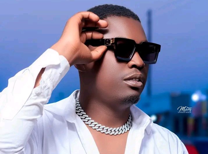 Tommy D ft. Jay Rox & Y Cool - Kwatamo Touch Mp3