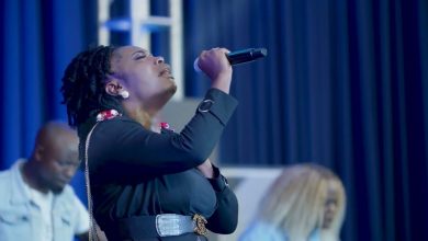 Christine - Mfumu Yanga (Live Performance)