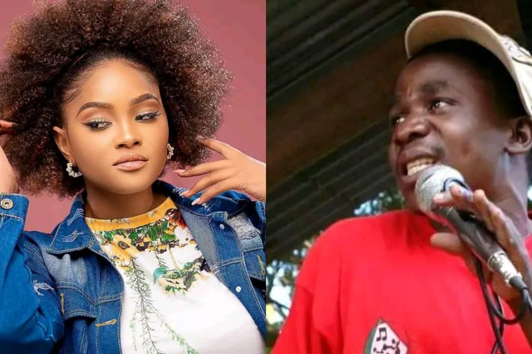 Thomas Chibade performs with Ritaa at Mikozi StudioLive