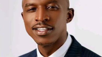 Is Macky 2 a good Political fit