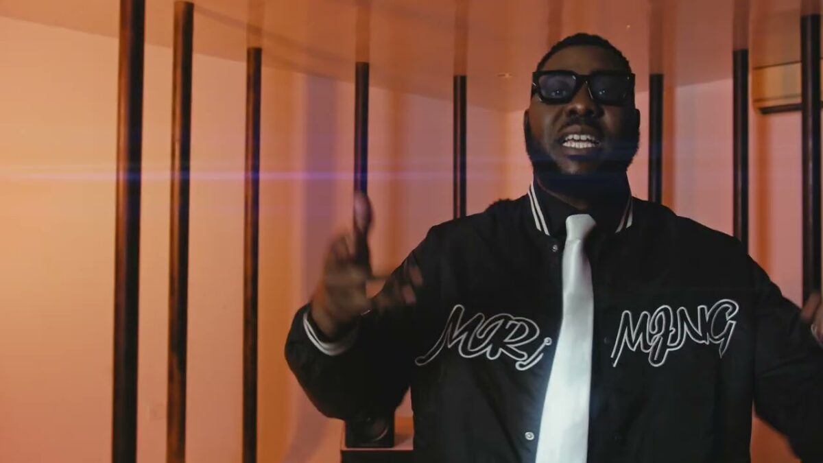 DJ Mzenga Man ft. Slapdee - 2025 End Of Year Cypher (Official Video)