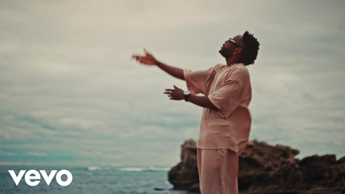 Jazzy Boy - Holy Fire Video