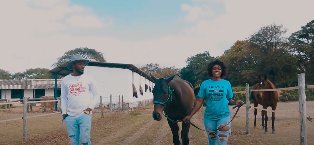 CluSha ft. Paxah & F Jay – Uyu Wineh (Official Video)