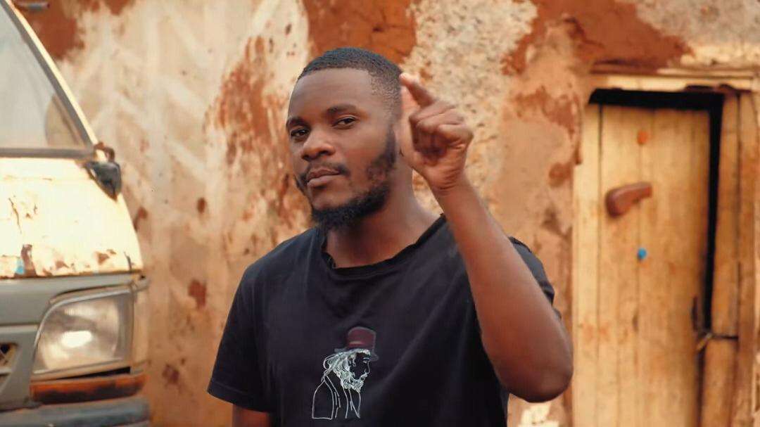 Umusepela Crown - Mu Zambia Namo ft. Gynks Justin