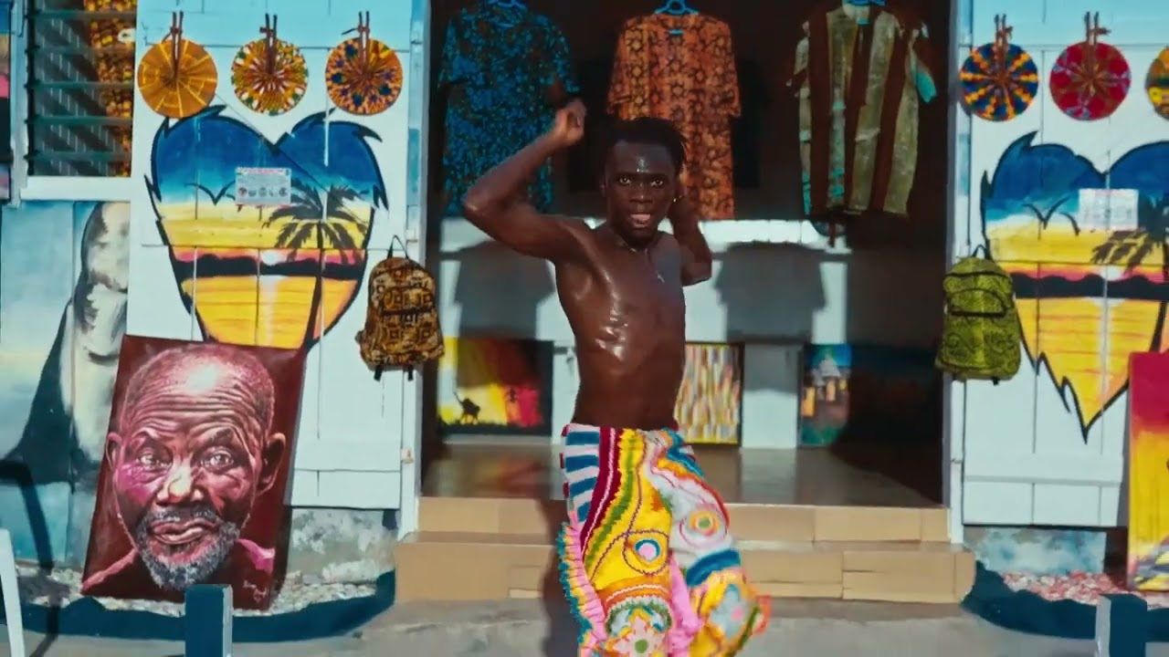 Ntosh Gazi & DJ Sly King ft. - Eddy Kenzo Piano (Official Video)