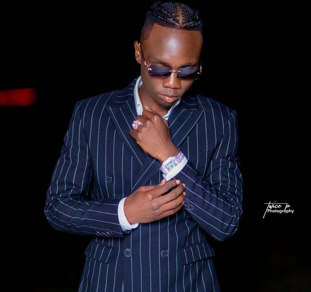 Vote for Driemo in the MASO song of the year, video & best male of the year