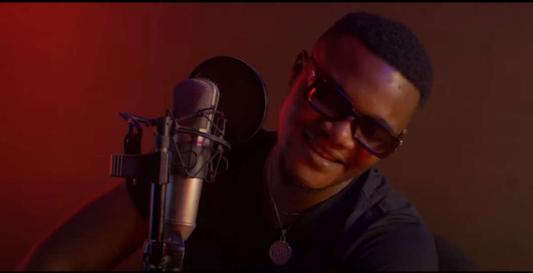 KAI Ni Bwela( studio performance)