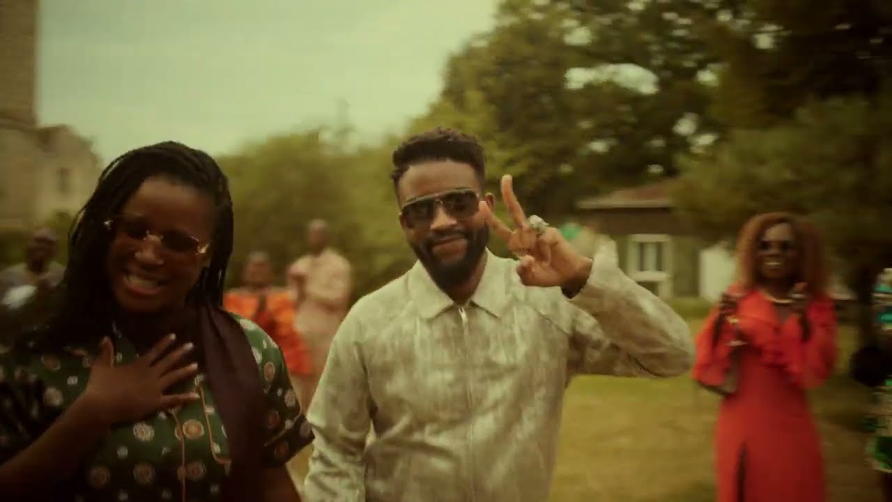 Fally Ipupa ft. Charlotte Dipanda - Garde du Coeur (Official Video)
