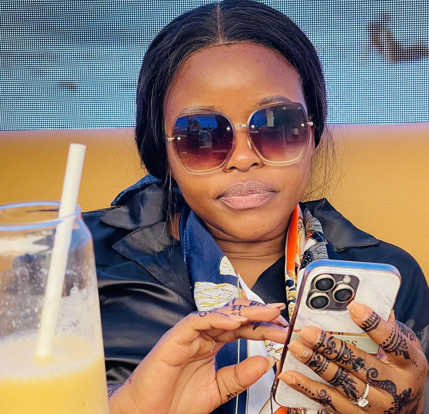 Watch Video: Chile One MrZambia sing I Can't Understand for Mwizukanji (Live)