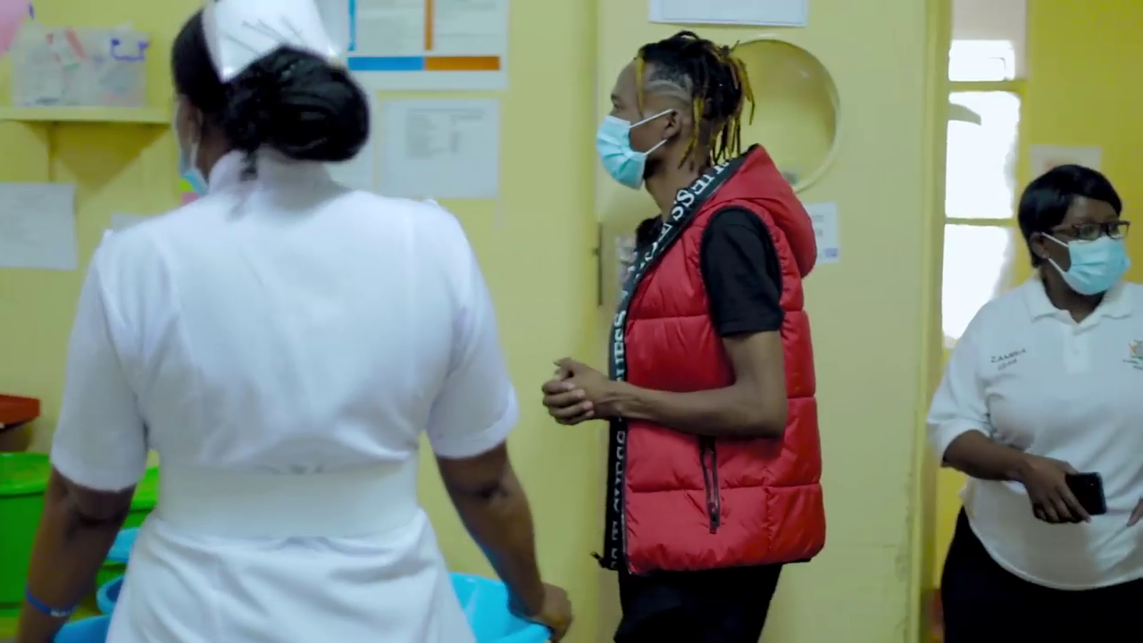 Watch Video: Kidist, Yo Maps and his team donate to 10 mothers in his hometown Kabwe