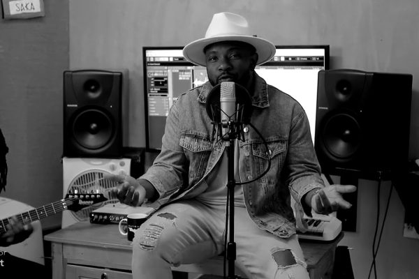 F Jay – Dobi (Acoustic) Performance