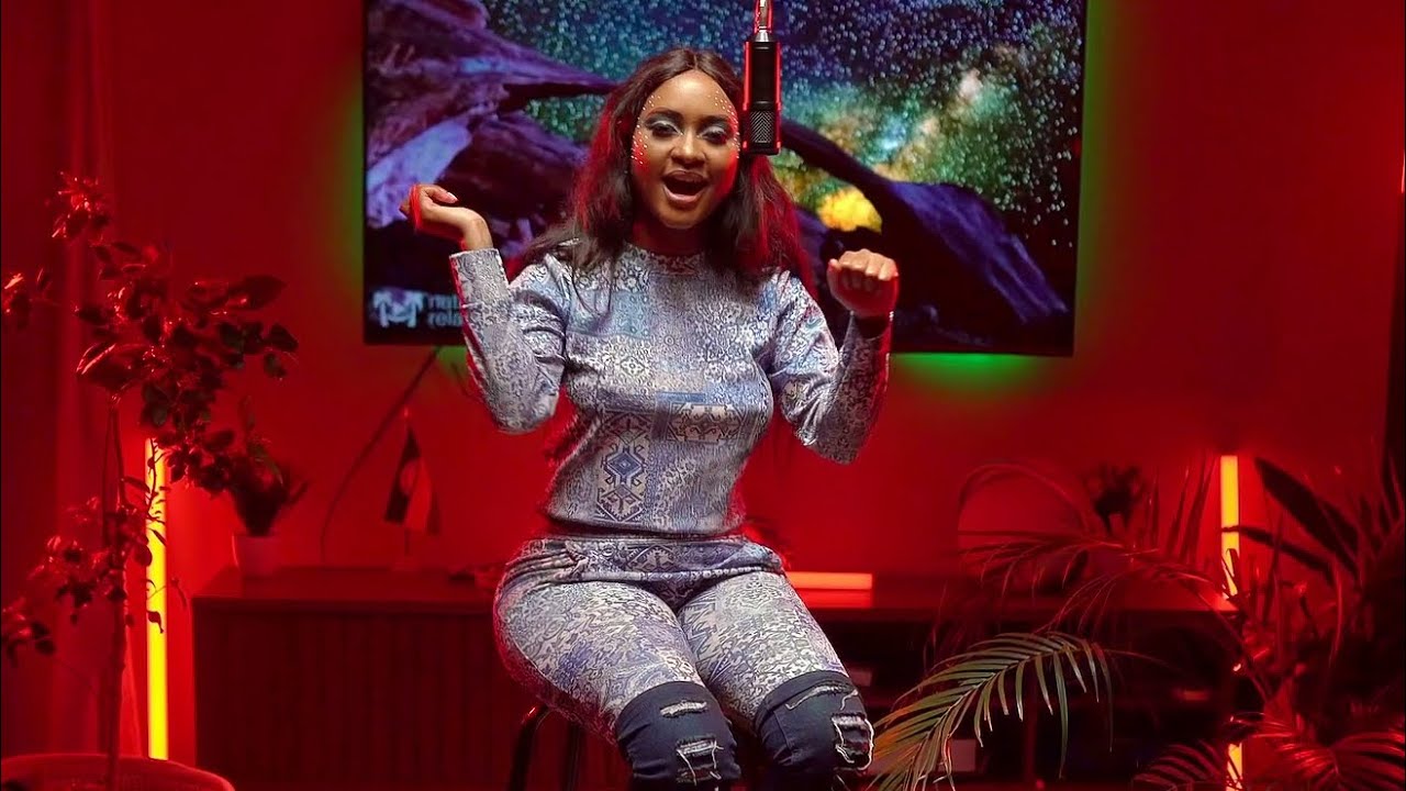 Watch Temwah Stool Sessions Performance