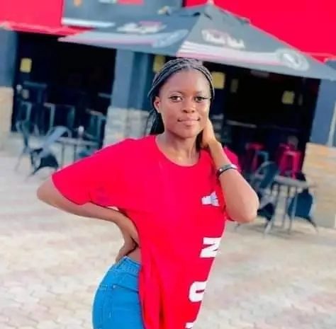 Leaked: Another Lady Exposes Herself On Camera - Watch