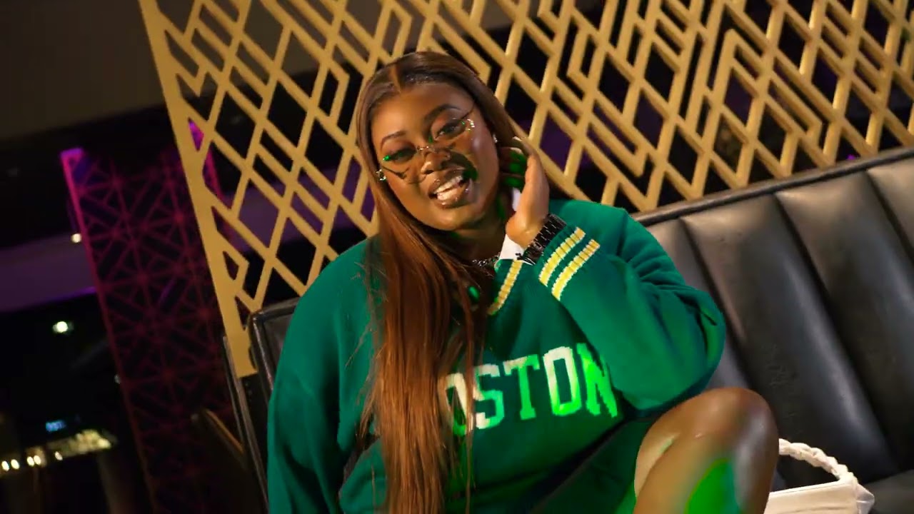 Celeb City Ft. Xaven - Me More Video