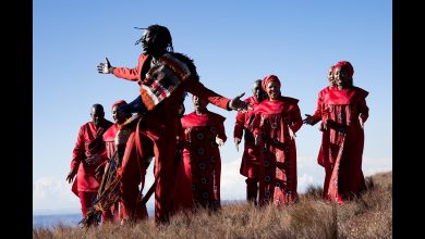 Mr Eazi ft. Soweto Gospel Choir - Exit Video