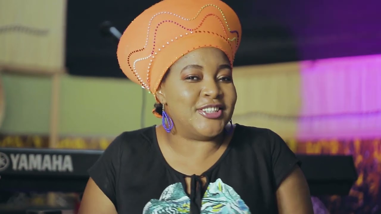 Angela Nyirenda & Moses Sakala - Lishombe Video