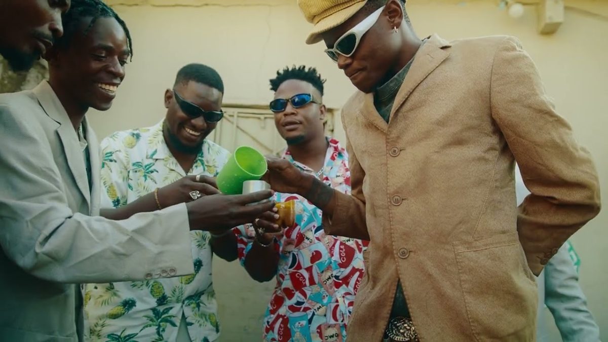 Christian The Qupid ft. Vinchenzo M'bale & Mac Millan - Tikolewa Va Same Video