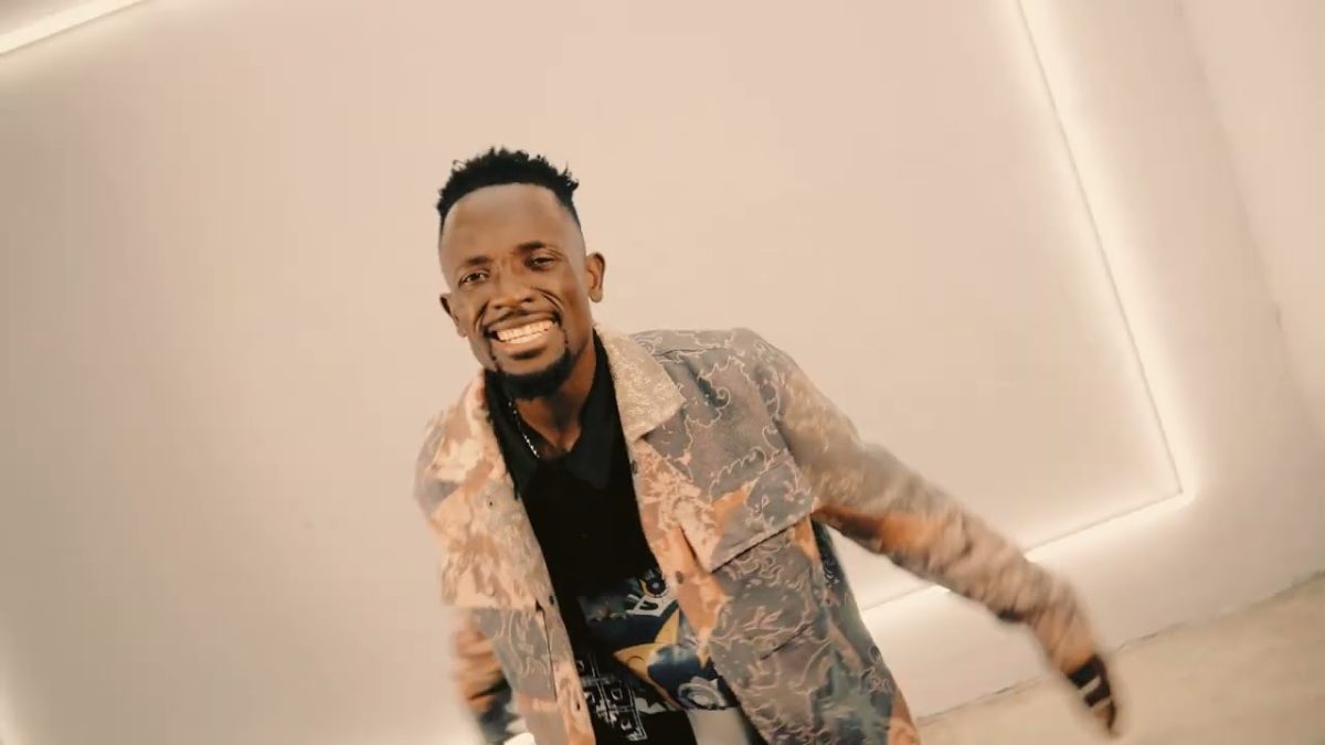 4 Na 5 ft. Chile One - Simple Mistake Video