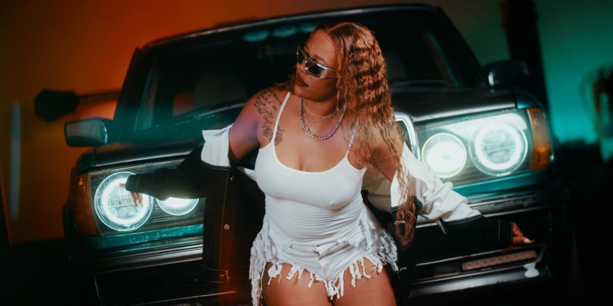 Towela Kaira ft. JC Kalinks & Kayz Adam - Sticky Video