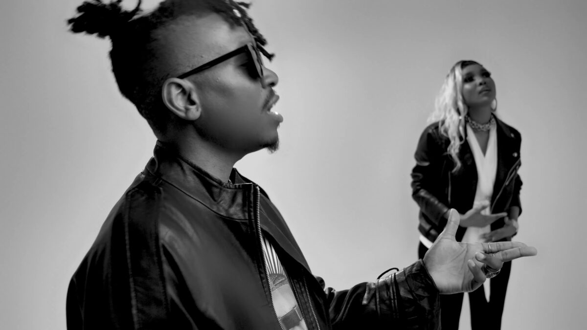 Tio Nason ft. Debbiie - Amazing (Official Visualizer)