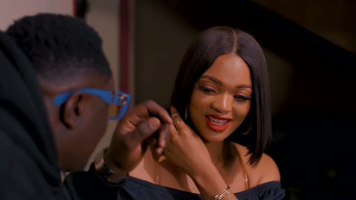 Alpha Romeo ft. Goddy Zambia - Fikiliza (Official Video)
