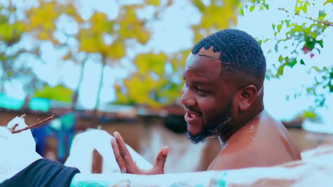 Umusepela Crown & Paul Smart - Filelanga (Official Video)