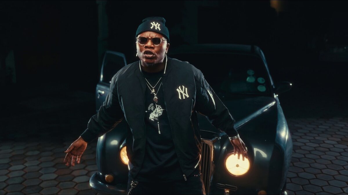 Selemanyo ft. Mr Apo - Mulilo Favor (Official Video)